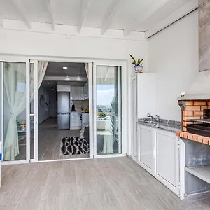  Apartment El Galeon
